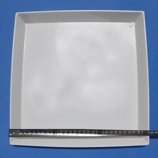 đĩa lót chậu nhựa vuông trồng cây v32 đường kính 31cm (đế lót chậu nhựa)