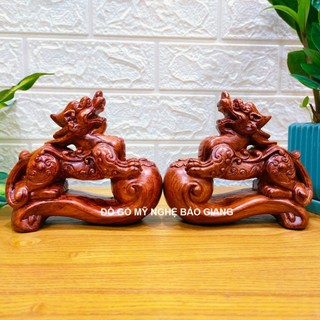 Cặp tỳ hưu gỗ hương mang bạc vàng vào nhà