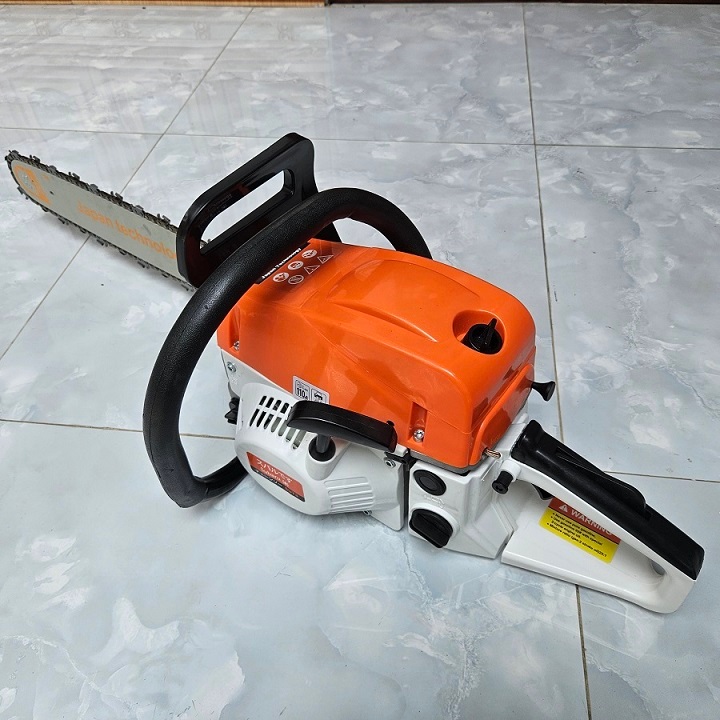 Máy cưa xích chạy xăng SUBARU SU73 đủ phụ kiện: Lam 55cm, Xích mắt to chân 72 nhông 3/8