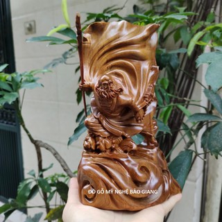 Tượng đạt ma sư tổ gỗ bách thơm