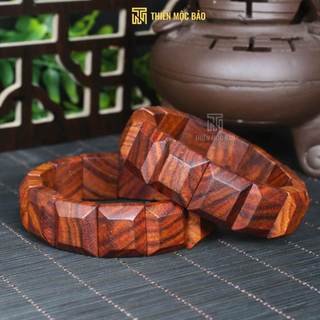 Vòng tay gỗ Sưa Đỏ già tím bản Vát cạnh 15x15mm, 18x18mm - May mắn, Bình an, Tài lộc | Thiên Mộc Bảo