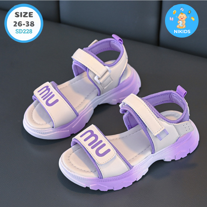 Sandal Bé Gái Cao Cấp MIU 2025