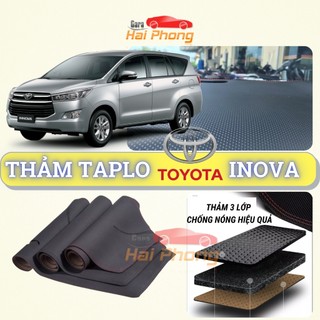 Thảm taplo Toyota Innova 2006 - 2022 dập vân Cacbon cao cấp, chống nóng ô tô hiệu quả