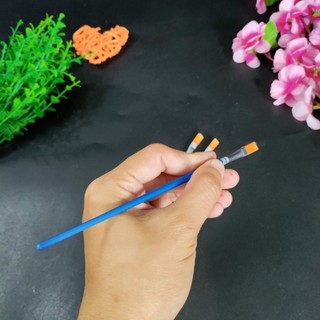 Cọ vẽ màu nước, đầu tròn, nét nhỏ