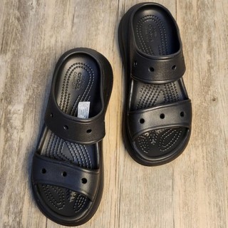 Crocs Unisex Classic Crush Sandal