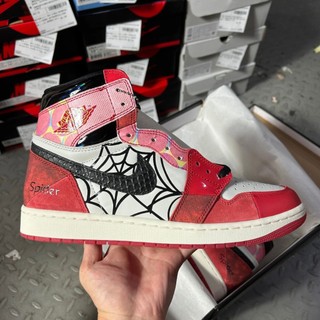 Giày air jordan 1 high , aj1 high " spiderman " đế dạ quang