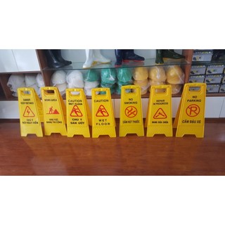 Biển cảnh báo sàn dạng gấp chữ A (hình thật)