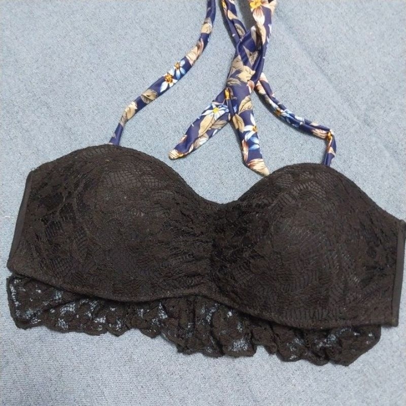 SP30. Áo bikini ren đen. Size L