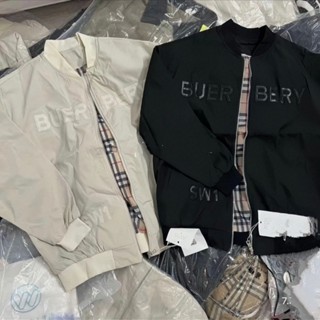 Áo Khoác Bomber Gió Buberry Logo Thêu Cực Nét -Áo Khoác BBR Thêu Họa Tiết Kẻ Sọc Caro Chất Liệu Vải Dày Dặn Cực Hotrend