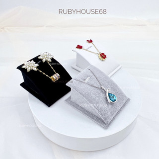 Đế trưng trang sức cho shop