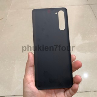 Nắp lưng Oppo Reno 3 5G tặng keo dán