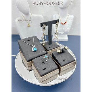 Đế da trưng trang sức cao cấp Rubyhouse68
