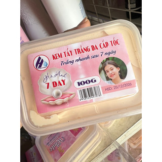 Kem tẩy trắng da 7day