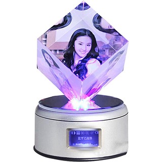 Pha lê lập phương in hình, pha lê in ảnh theo yêu cầu, quà tặng kỉ niệm. quà cưới. quà sinh nhật, quà tặng ý nghĩa