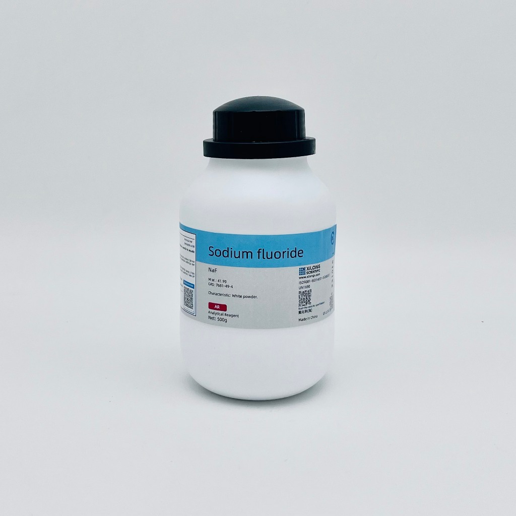 Hóa Chất Sodium Fluoride (NaF, AR, Chai 500G, Xilong, Cas 7681-49-4)