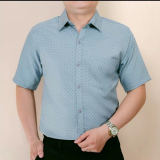 Áo sơ mi nam ngắn tay có túi chấm bi lụa hàn chống nhăn