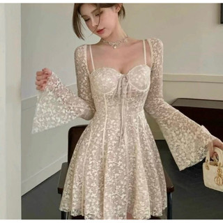 ĐẦM CỘT NƠ KHOÉT EO REN