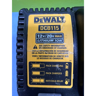 Sạc pin Dewalt Dcb115 cũ ( sạc mỹ lên điện 220v )