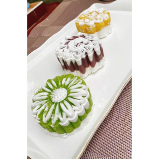 BÁNH IN HOA CỐT DỪA MIX 4 vị (Chay Mặn đều dùng được, Hộp 4 bánh)