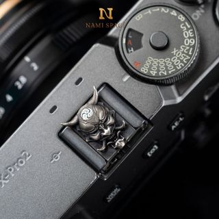 Hotshoe Hanya Nami Space bạc s925 - Nắp che chân flash máy ảnh fuji.film, so.ny, ca.non, ni.kon....HS017