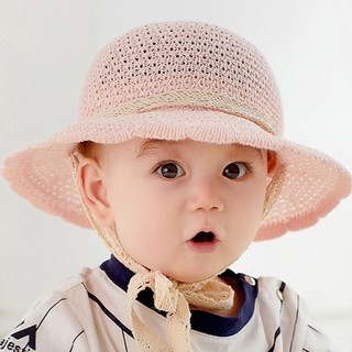 Nón Rộng Vành Cói Cho Bé Dây Cột Thêu Chữ Hello Summer