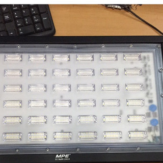 ĐÈN PHA LED 200W MPE IP65 CHỐNG NƯỚC  TRẮNG,VÀNG
