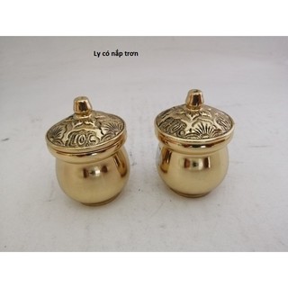 Ly nước có nắp bằng đồng nhỏ