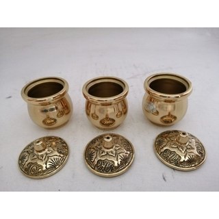 Ly nước có nắp bằng đồng nhỏ