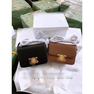 Túi Cê bản chuẩn đẹp kèm hộp túi vải size 19