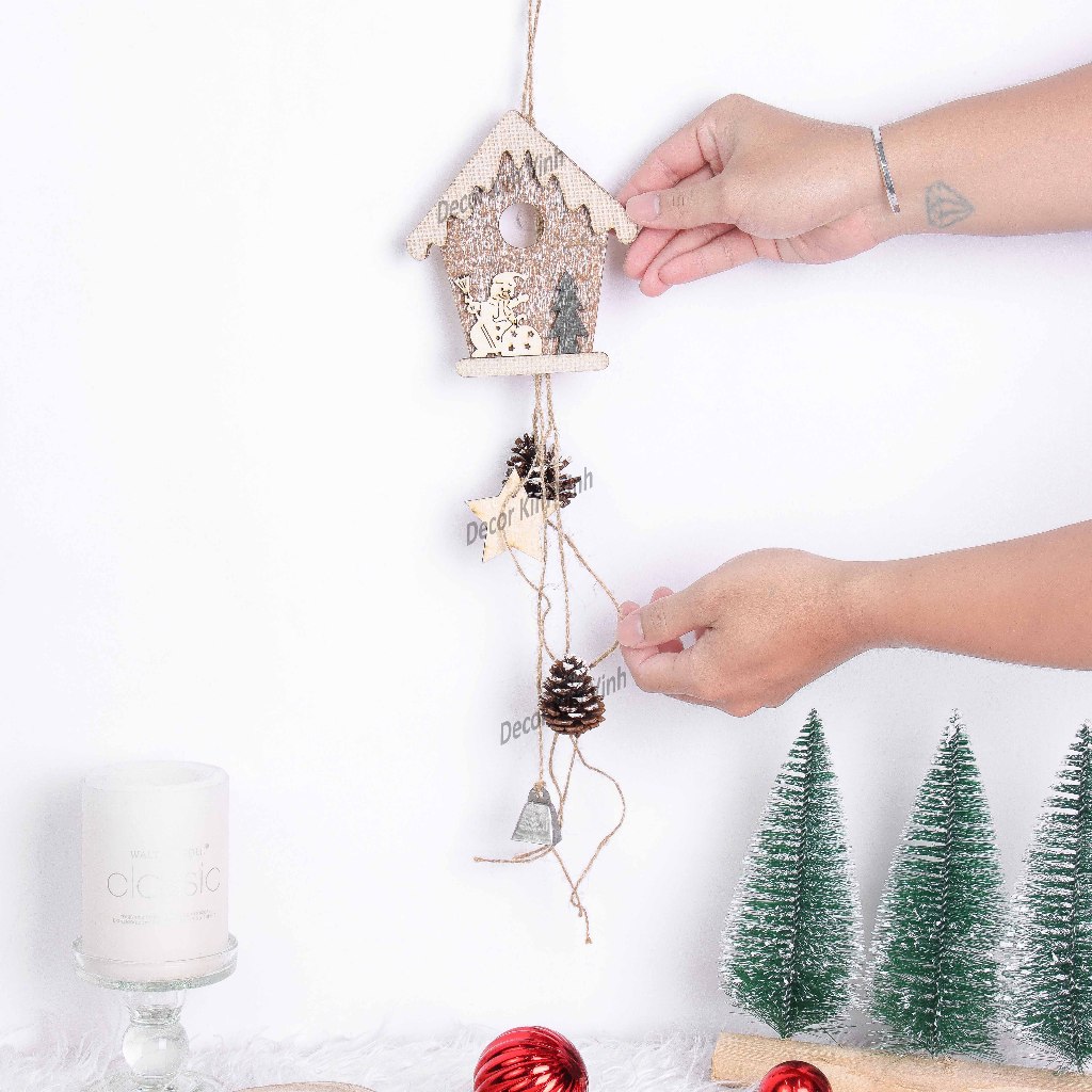 Ngôi Nhà Quả Thông Treo GT40 Trang Trí Cây Thông Noel Phụ Kiện Giáng Sinh (Mẫu Ngẫu Nhiên)