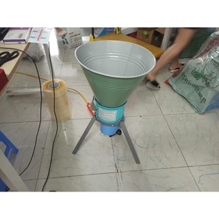 XẢ KHO MÁY THÁI CHUỐI LÁT, BĂM NHỎ RAU MUỐNG CHO GÀ VỊT TẠI BÌNH DƯƠNG