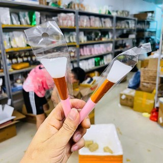 Combo bát, chổi, thìa đắp mặt siêu rẻ