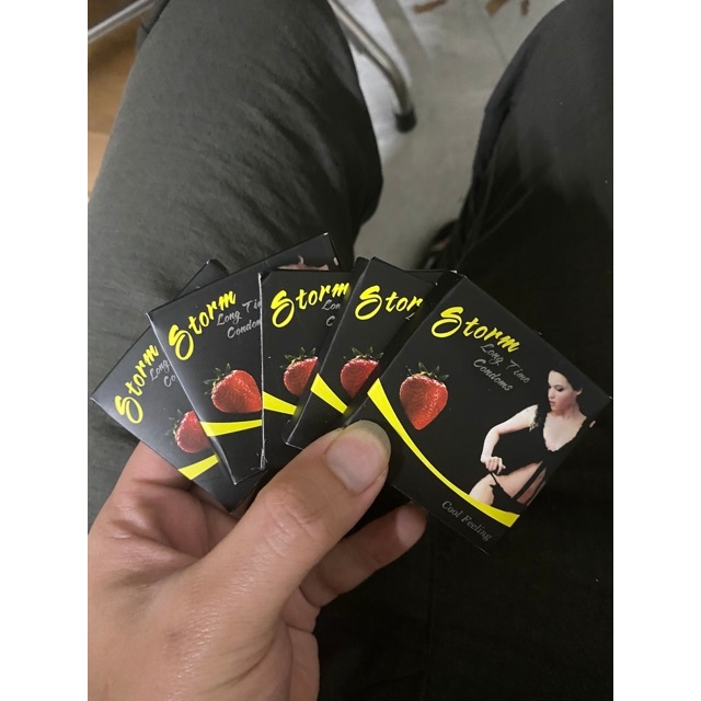 HỘP 10 CÁI BAO CAO SU BI STORM