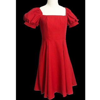 Đầm dáng suông, ngắn tay, cách điệu tay lở, khóa kéo sau, màu trắng và màu đỏ - lovadova 22d04c005