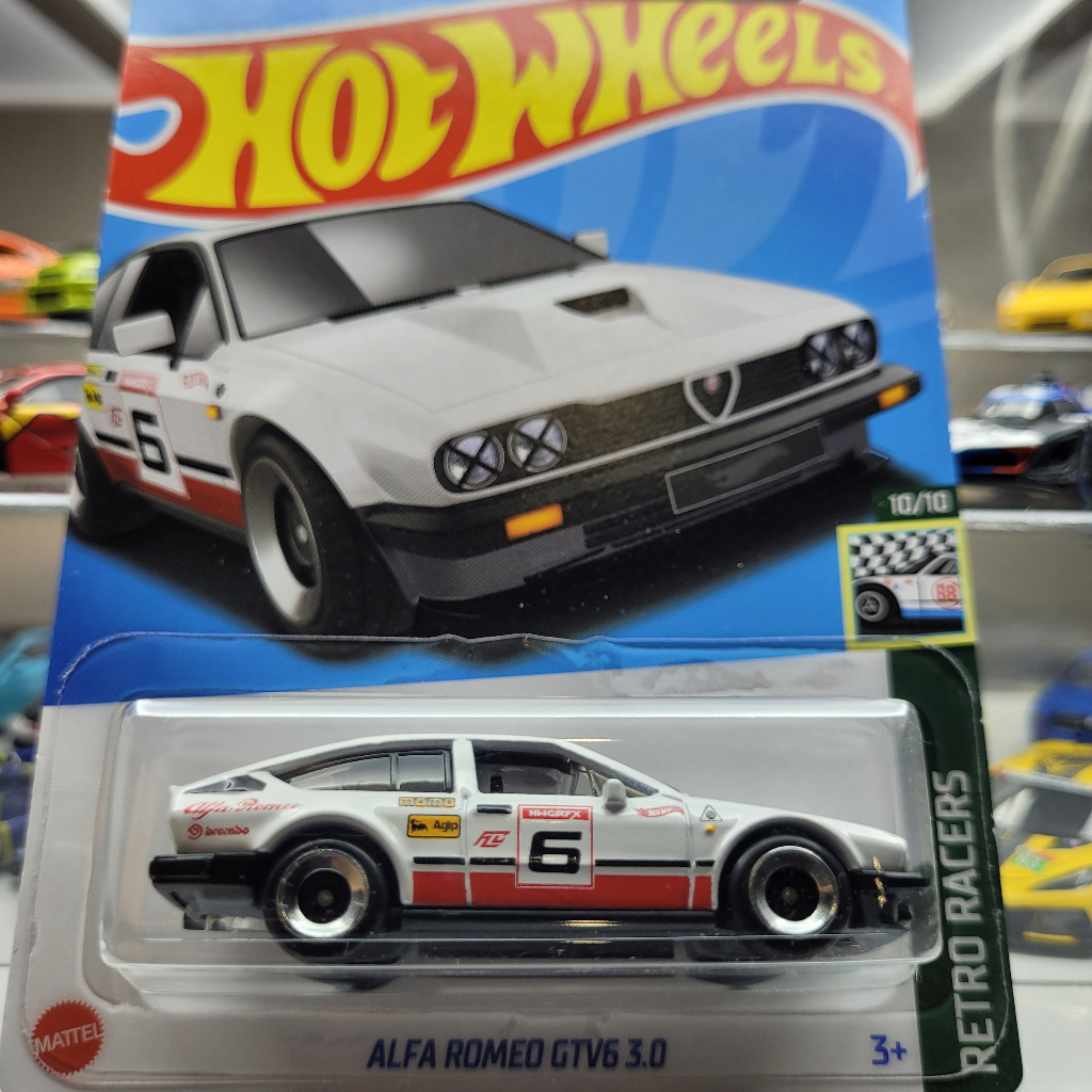 Xe Hot Wheels new - Alfa Romeo GTV6