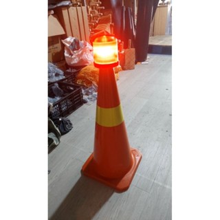 chóp cảnh báo giao thông có lắp đèn chớp