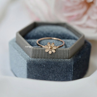[Hình thật] Nhẫn Nữ Titan Không Đen Gỉ Hoa Cúc Daisy