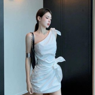 Váy lệch vai thắt nơ eo - v71