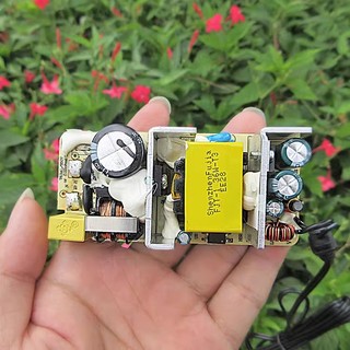 Adapter Nguồn 19V 1.8A LOẠI TỐT
