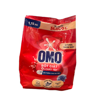 Bột giặt Omo Xoáy Bay Vết Bẩn Công Nghệ Giặt Xanh 1.15 Kg