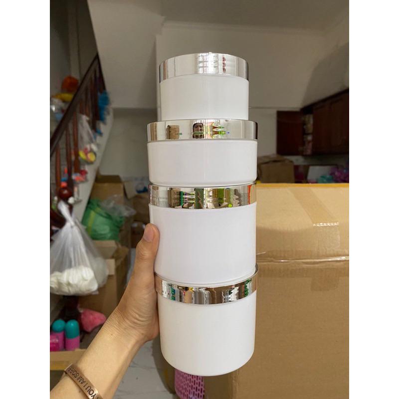 Hủ 100gr-200gr-300gr màu đen
