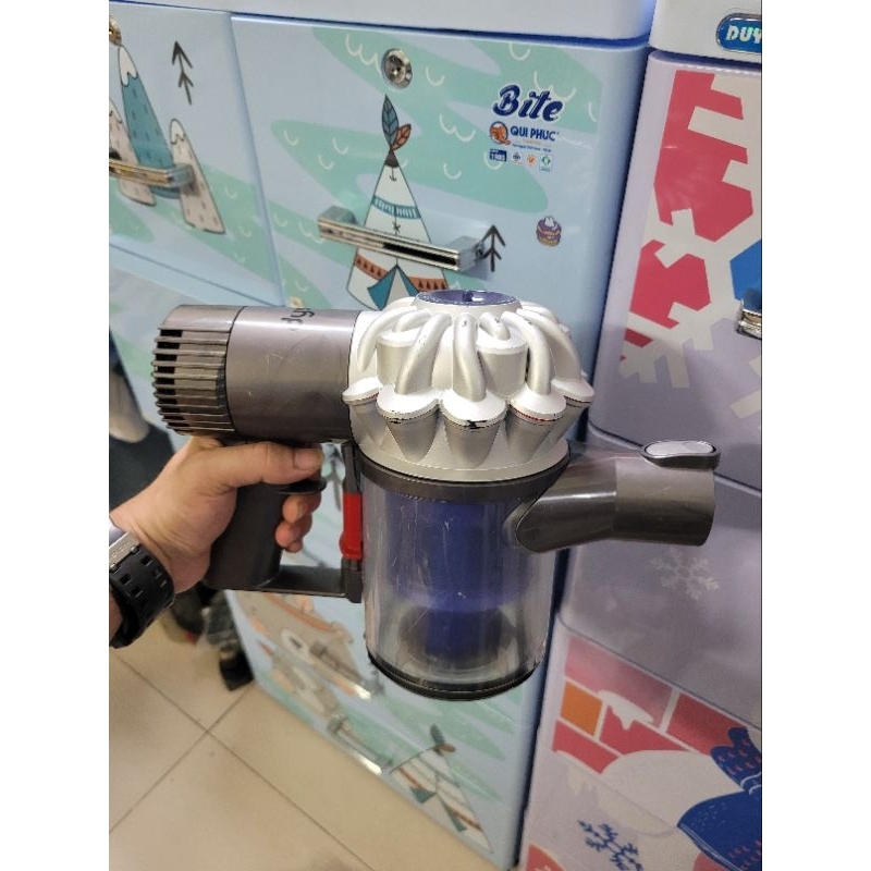 Thân máy hút bụi pin Dyson V6 loại không có lọc sau