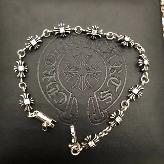 Lắc tay Chrome Heart Tiny E Cross bạc đính đá fullbox - Chrome Heart Store