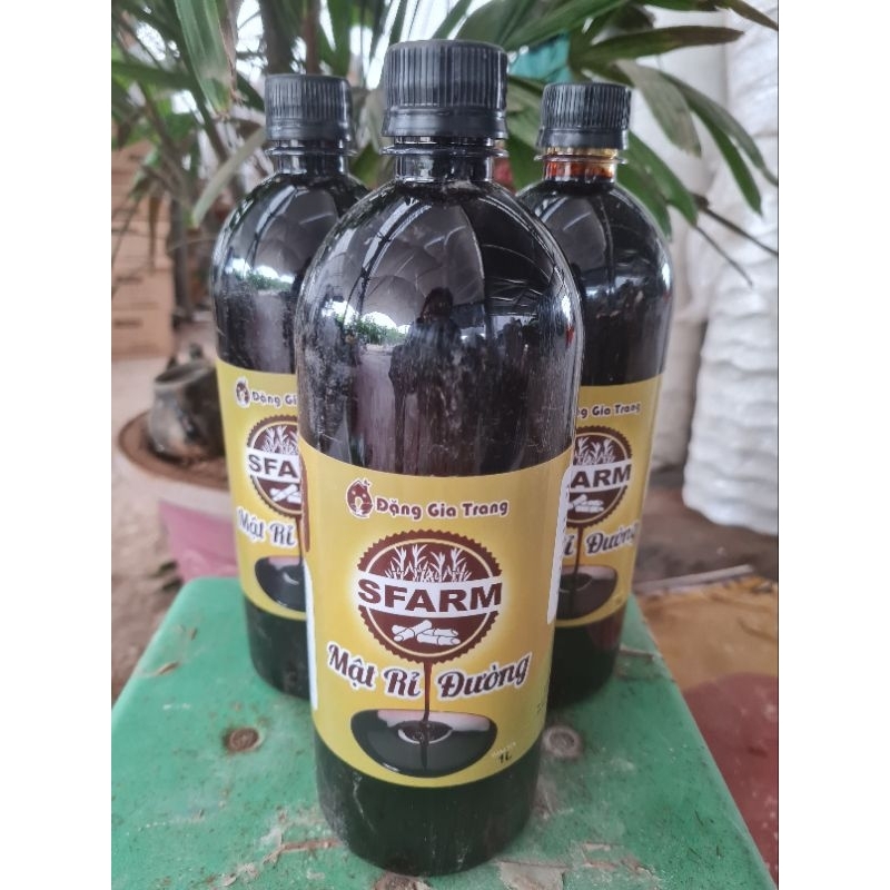 Mật Rỉ Đường Nguyên Chất Sfarm (Đặng Gia Trang) Chai 1 lít