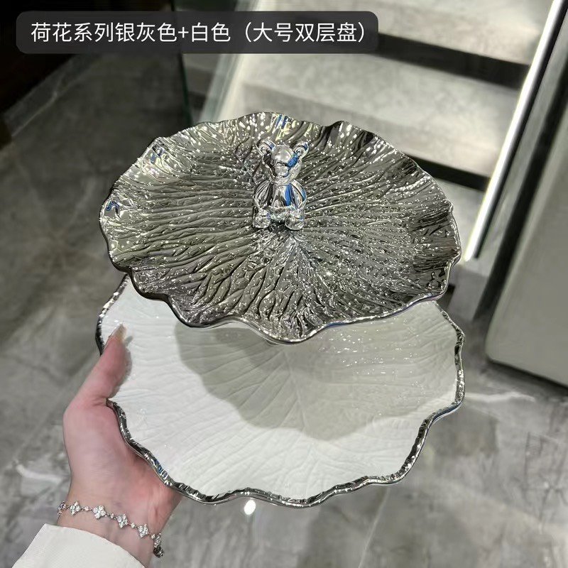  Khay Sứ 2 Tầng 3 Tầng Hoạ Tiết Lá Sen Tay Cầm Gấu Bearbrick Viền Mạ Bạc Cao Cấp Trang Trí Decor Khay Đựng Bánh Kẹo 