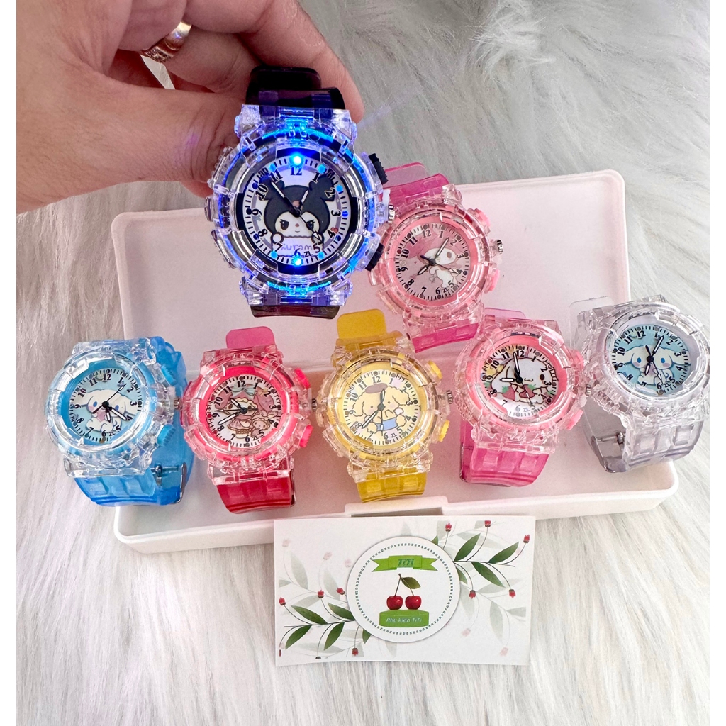 Hoạt Hình Đồng Hồ Đeo Tay Có Đèn led Hình Sanrio Kurome/ Siêu Nhân Nhiều Màu Sắc Cho Bé