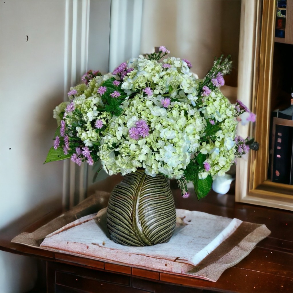 Bình Hoa Decor Hoạ Tiết Lá Gốm Sứ Bát Tràng