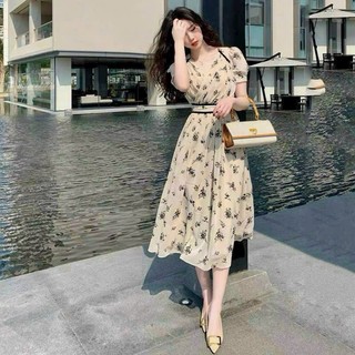 Đầm xoè chất xốp hoa tay phồng chạy viền eo (có lót) màu y hình