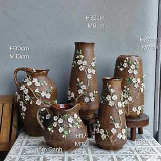 bình hoa đắp nổi đào trắng trên nên men nâu tôn và dễ cắm hoa gốm Bát Tràng cao cấp