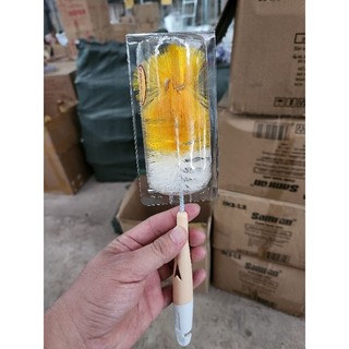 Cây rửa ly, rửa bình sữa.